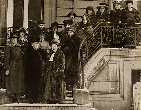 Sepia-tone photo of women in Paris in 1919