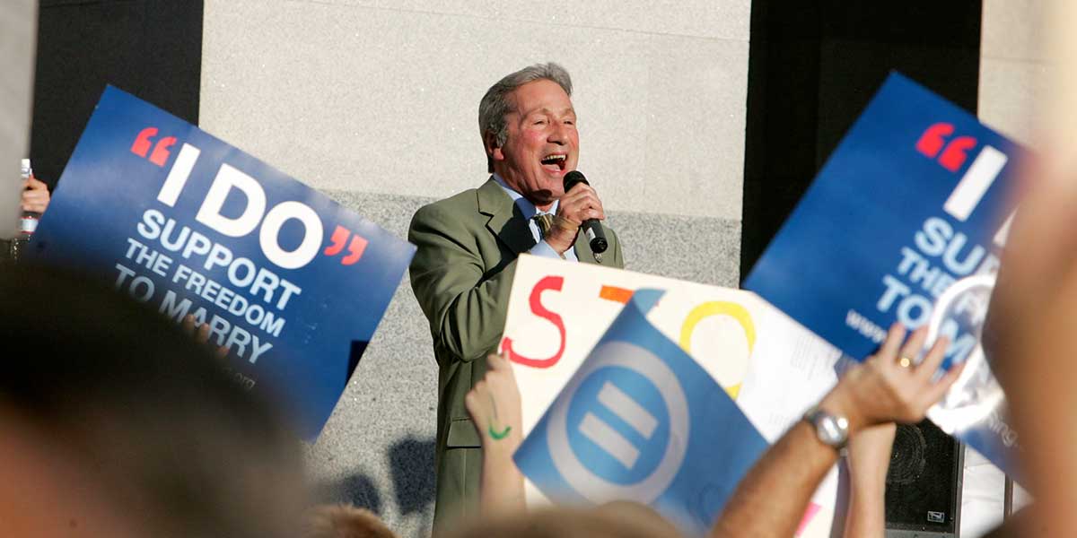 Photo of Tom Ammiano speaking at a 2009 marriage-equality rally